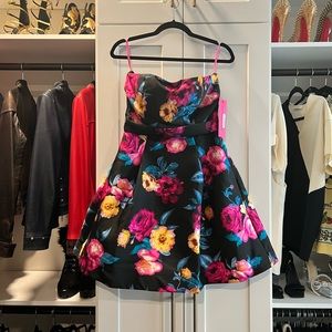 Colorful Betsey Johnson dress NWT